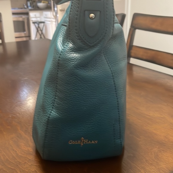 Cole Haan green hand bag, used in perfect condition - Picture 4 of 5